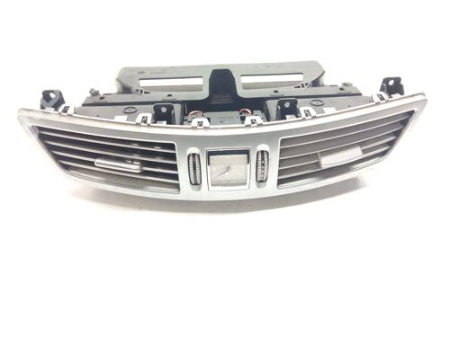 Used Air vent Air vent 18243342 18243342