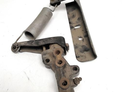Hovedbremsecylinder NISSAN TERRANO II (R20) 2.7 TDi 4WD (125 hp) 23648609