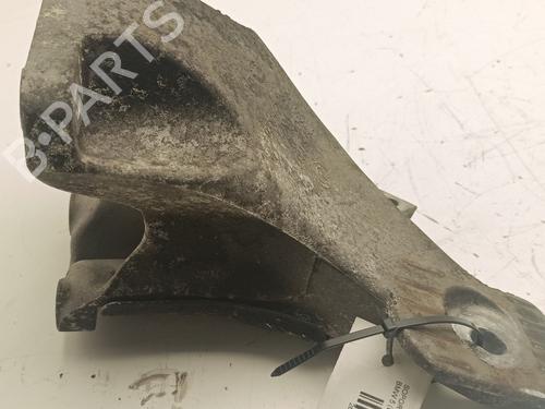 Used Engine mount BMW 5 (E60) 520 d (163 hp) 19807114