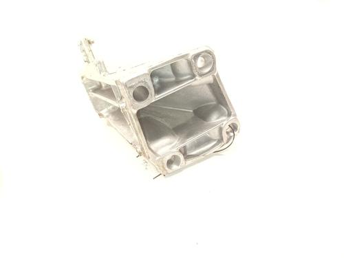 Engine mount LAND ROVER DEFENDER Station Wagon (L663)  | BP24053027M89 