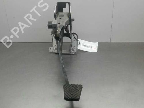 Pedal freno HYUNDAI SANTA FÉ I (SM) 2.0 CRDi (113 hp) 11541151