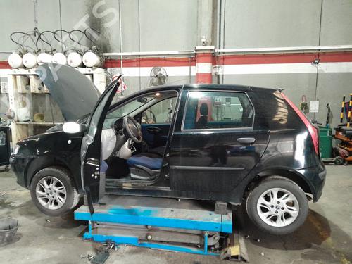 Teile für FIAT PUNTO (188_) 1.2 60 (188.030, .050, .130, .150, .230, .250) (60 hp) 4397704 