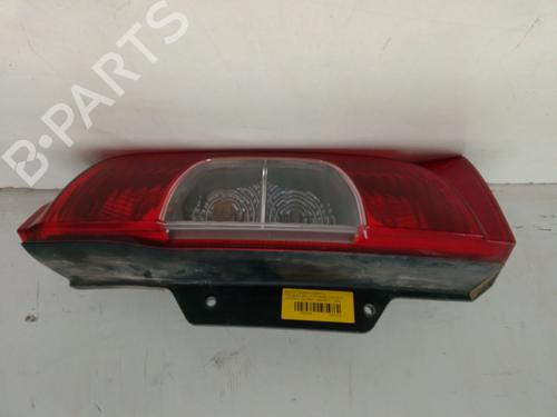 Used Right taillight Right taillight FIAT QUBO (225_) 1.3 D Multijet (225CXB1A, 225AXB1A, 225CXB11, 225AXB11,... (75 hp) 34606912 34606912