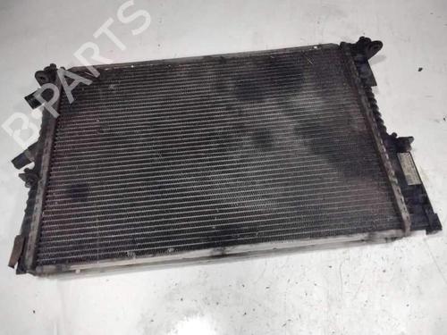 Used Water radiator Water radiator 11680569 11680569