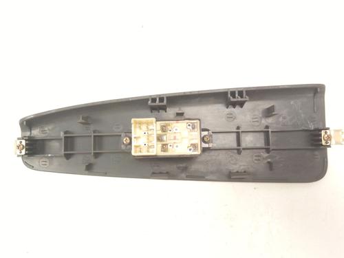 Right front window switch KIA CERATO I Hatchback (LD) 2.0 | BP36561885I26 - Image 2