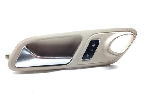 Used Front left interior door handle Front left interior door handle 19304878 19304878