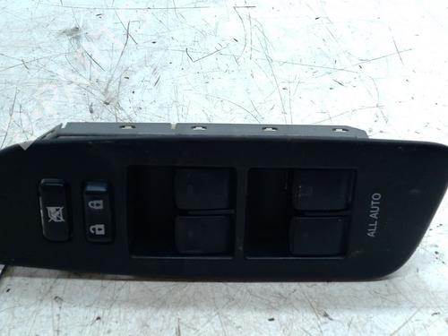 Venstre fortil elrude kontakt TOYOTA AURIS (_E15_) 1.8 Hybrid (ZWE150_, ZWE150R) (136 hp) 31194822