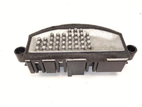Used Heater resistor MERCEDES-BENZ CLA Coupe (C117) CLA 220 CDI / d (117.303) (163 hp) 24999797