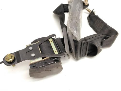 Rear left seatbelt NISSAN TERRANO II (R20) 2.4 i 12V 4WD | BP25225881I29 