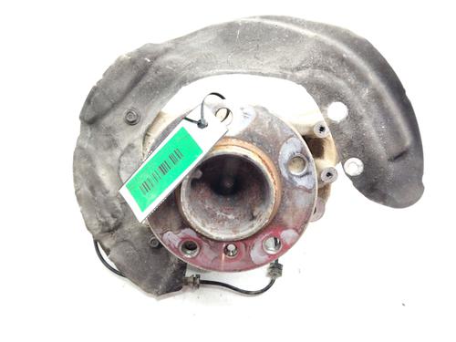 Achsschenkel links vorne BMW 1 (F20) 118 d (143 hp) 17523044