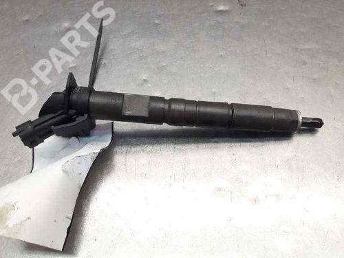 Used Injector Injector TOYOTA YARIS (_P13_) 1.4 D (NLP130_, NLP130) (90 hp) 10261438 10261438