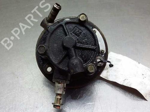 Used Vacuum pump NISSAN PRIMERA Hatchback (P11) 2.0 TD (90 hp) 1622195
