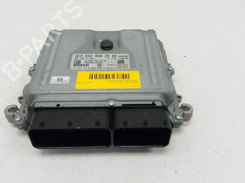 Used Engine control unit (ECU) Engine control unit (ECU) 39164161 39164161