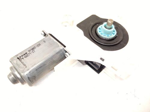 Used Right front window motor VW TOUAREG (7LA, 7L6, 7L7) 3.0 V6 TDI (240 hp) 25228612