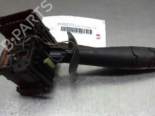 Used Steering column stalk NISSAN PRIMASTAR Van (X83) 2.0 dCi 115 (114 hp) 1360543