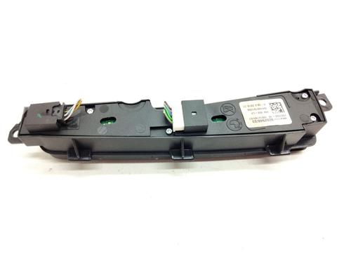 Switch BMW 5 (F10) 520 d xDrive | BP17494144I30 