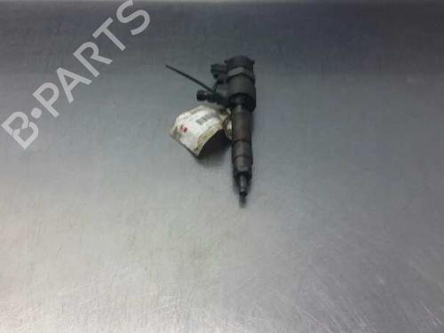 Used Injector FIAT STILO (192_) 1.9 D Multijet (100 hp) 1621100