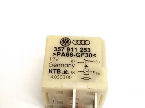 Elektronisk modul SEAT IBIZA III (6L1) 1.9 TDI (100 hp) 18236059