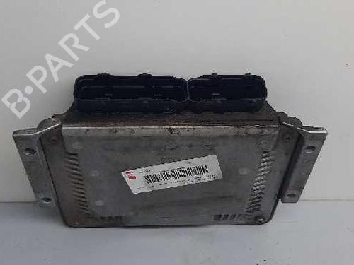 Calculateur moteur (ecu) FIAT STILO (192_) 1.9 JTD (192_XE1A) | BP11602285M57 