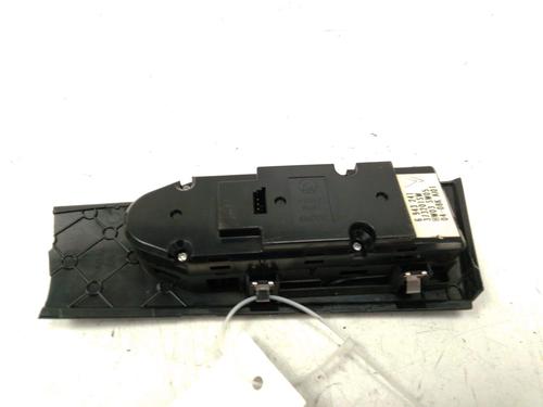Left front window switch BMW 5 (E60) 530 d | BP39505942I27 - Image 2