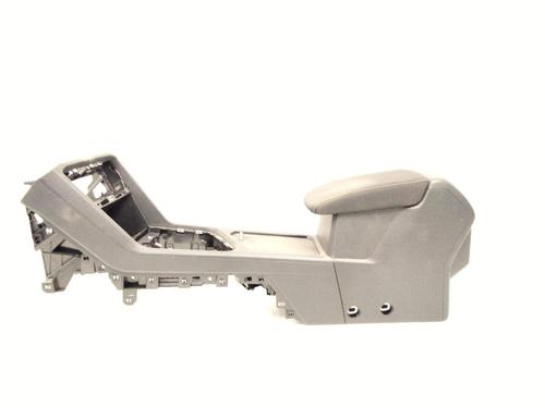 Used Middle console Middle console 25228323 25228323