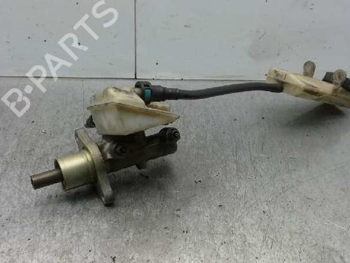 Used Brake master cylinder FORD FOCUS C-MAX (DM2) [2003-2007]  1621526