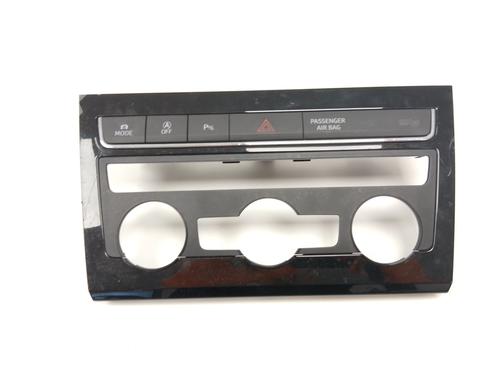 switch-seat-leon-5f1-2012-2013-2014-2015-2016-2017-2018-2019-2020-2021-36412305 main image