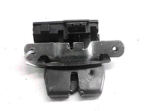 Used Tailgate lock FORD FIESTA VI (CB1, CCN) 1.5 TDCi (75 hp) 16132081