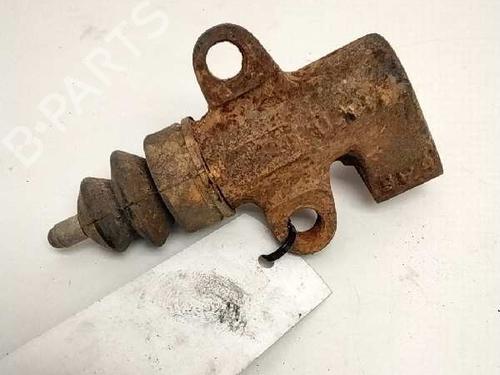 Clutch slave cylinder FORD MAVERICK (UDS, UNS)  | BP14318687M113 