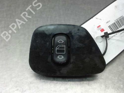Used Right rear window switch MERCEDES-BENZ E-CLASS (W210) [1995-2003]  1372154