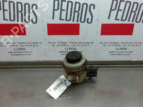 Used Power steering reservoir KIA CARENS II MPV (FJ) 2.0 CRDi (113 hp) 14323270