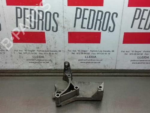 Used Engine mount RENAULT MEGANE II (BM0/1_, CM0/1_) [2001-2012]  14311361