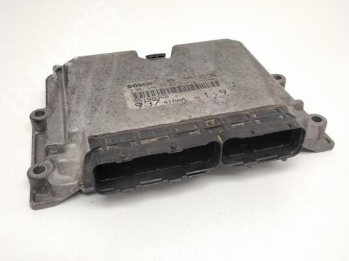 Used Engine control unit (ECU) ALFA ROMEO 147 (937_) 1.9 JTD (937.AXD1A, 937.BXD1A, 937.AXV1A, 937.BXB1A,... (115 hp) 30317153