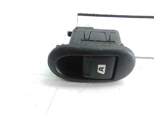 Used Left front window switch PEUGEOT 1007 (KM_) [2005-2025]  11744541