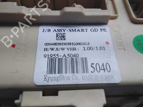 Fuse box HYUNDAI i30 (GD)  | BP11638831E1 