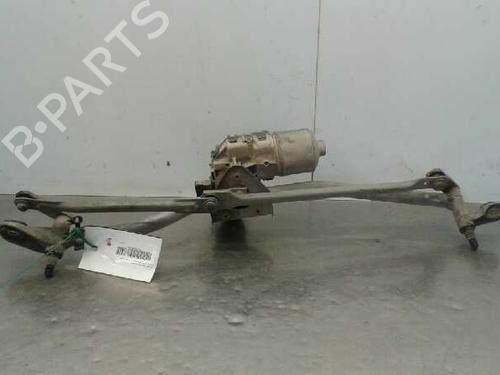 Used Front wiper motor AUDI A4 B7 Avant (8ED) 2.0 TDI 16V (140 hp) 7227949
