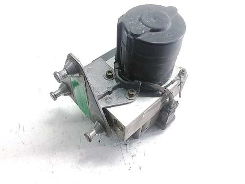 Used ABS pump MERCEDES-BENZ CLK (C208) CLK 200 (208.335) (136 hp) 13735719