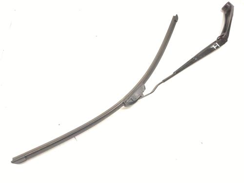 Used Front windshield wiper arm HYUNDAI TUCSON (TL, TLE) 2.0 CRDi (136 hp) 22738054