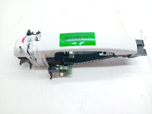 Used Front left exterior door handle LAND ROVER DISCOVERY V (L462) [2016-2025]  17684893