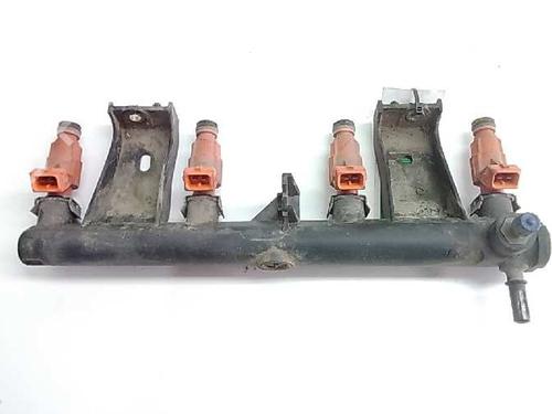Used Injection rail PEUGEOT 1007 (KM_) 1.6 16V (109 hp) 15963018