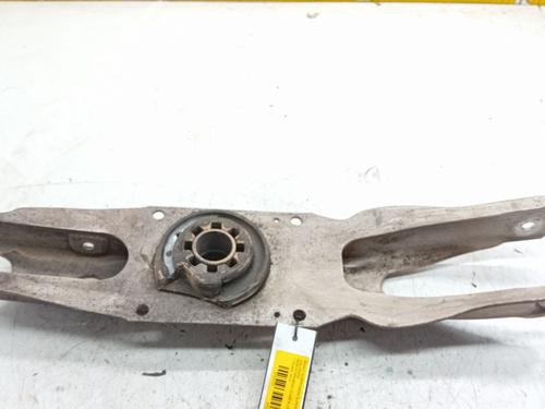 Used Left rear suspension arm MERCEDES-BENZ A-CLASS (W176) A 200 CDI / d (176.008) (136 hp) 26680547