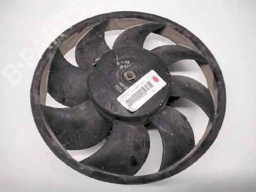 Radiator fan AUDI 80 B4 Avant (8C5) [1991-1996]  1074947