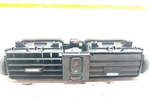 Used Air vent BMW 3 (F30, F80) 318 d xDrive (143 hp) 25977279