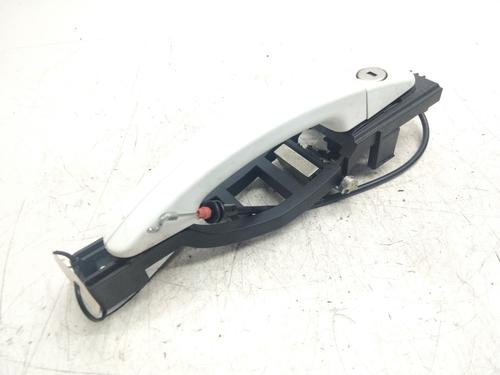 Used Front left exterior door handle FORD C-MAX II (DXA/CB7, DXA/CEU) [2010-2019]  16103307