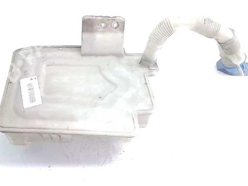 Sprinklertank VW GOLF VI (5K1) 1.6 TDI (105 hp) 17058407