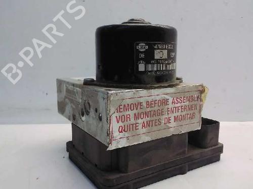 Used Control unit NISSAN PATHFINDER II (R50) 3.3 V6 4WD (170 hp) 25224856