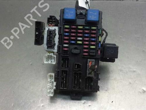 Used Fuse box HYUNDAI SANTA FÉ I (SM) 2.0 CRDi (113 hp) 2827311