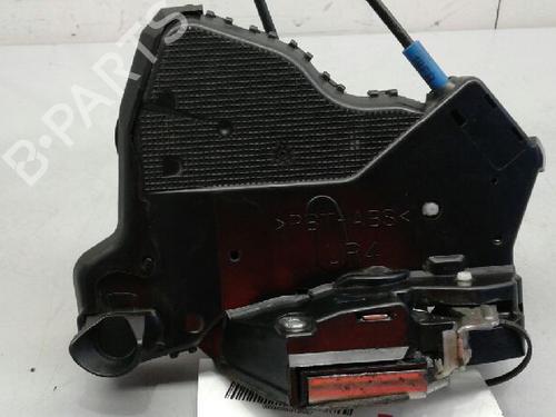 Front right lock TOYOTA AVENSIS (_T25_) 2.2 D-4D (ADT251_, ADT251R) | BP7256827C97 