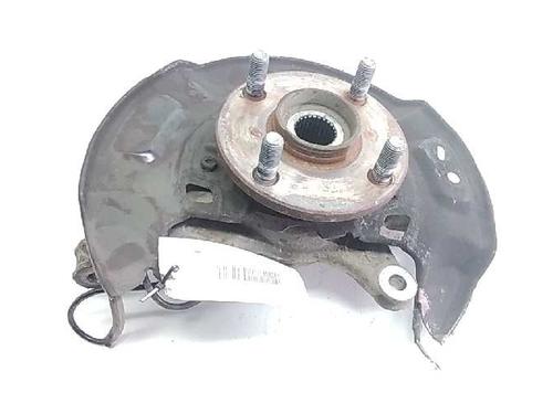 Used Left front steering knuckle TOYOTA YARIS (_P9_) [2005-2014]  17957175