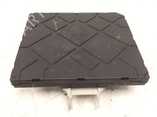 Fuse box SEAT LEON (5F1) 1.5 TSI | BP38331329E1 - Image 2